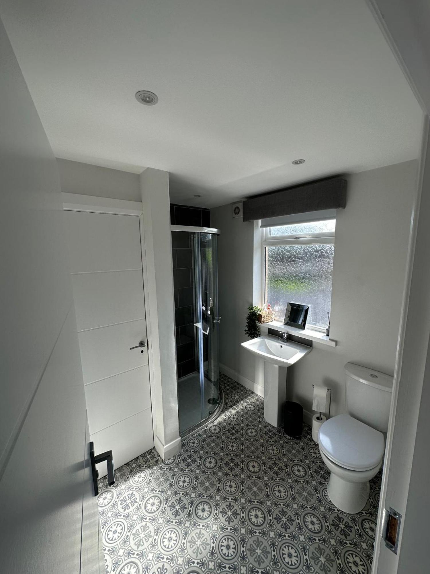 Westland Suites - Stylish, Modern, Elegant, Central Apartments A Londonderry Zewnętrze zdjęcie