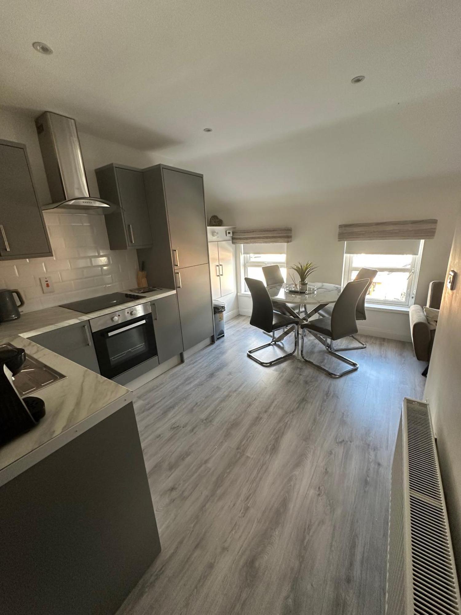 Westland Suites - Stylish, Modern, Elegant, Central Apartments A Londonderry Zewnętrze zdjęcie
