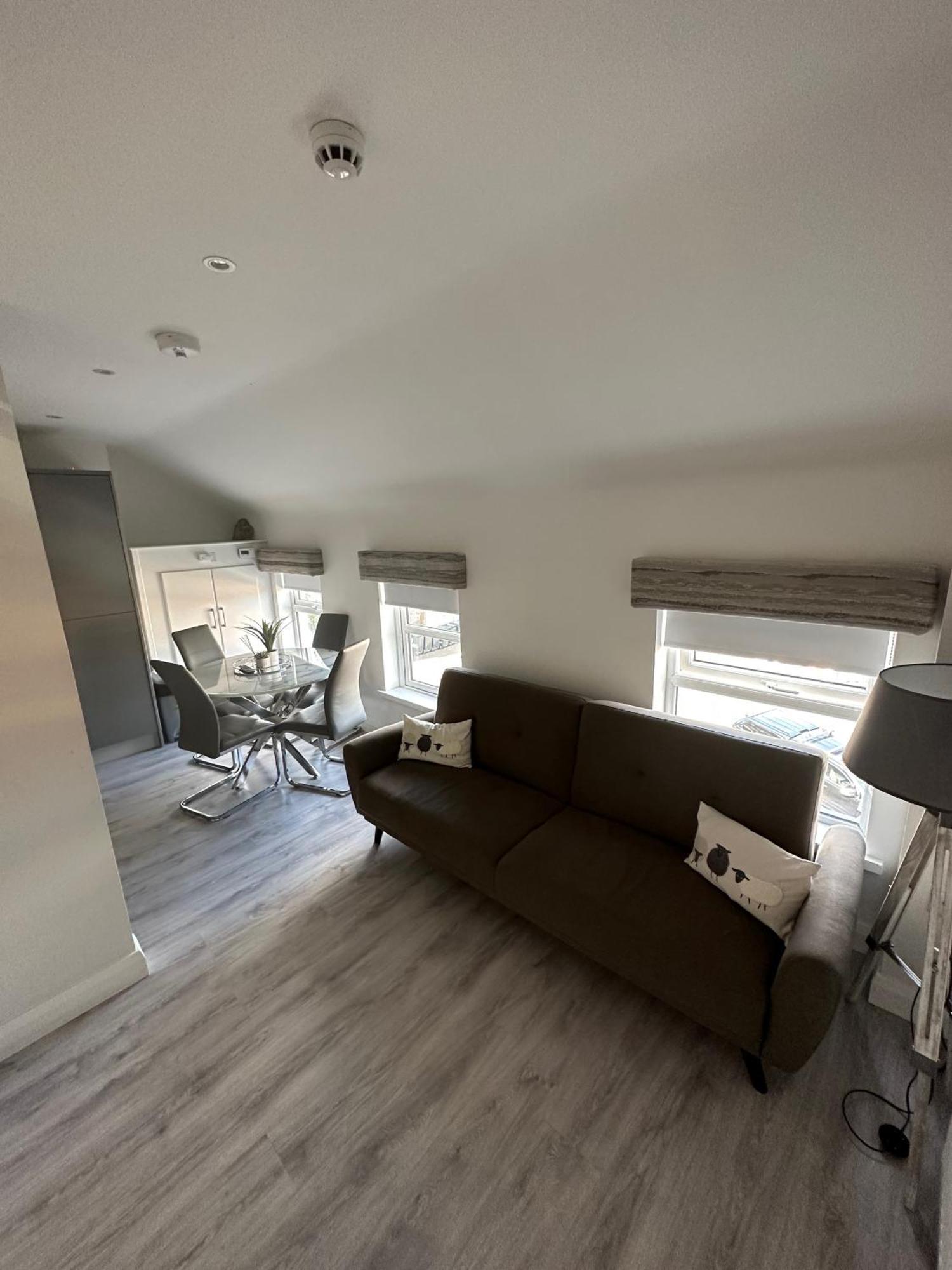 Westland Suites - Stylish, Modern, Elegant, Central Apartments A Londonderry Zewnętrze zdjęcie