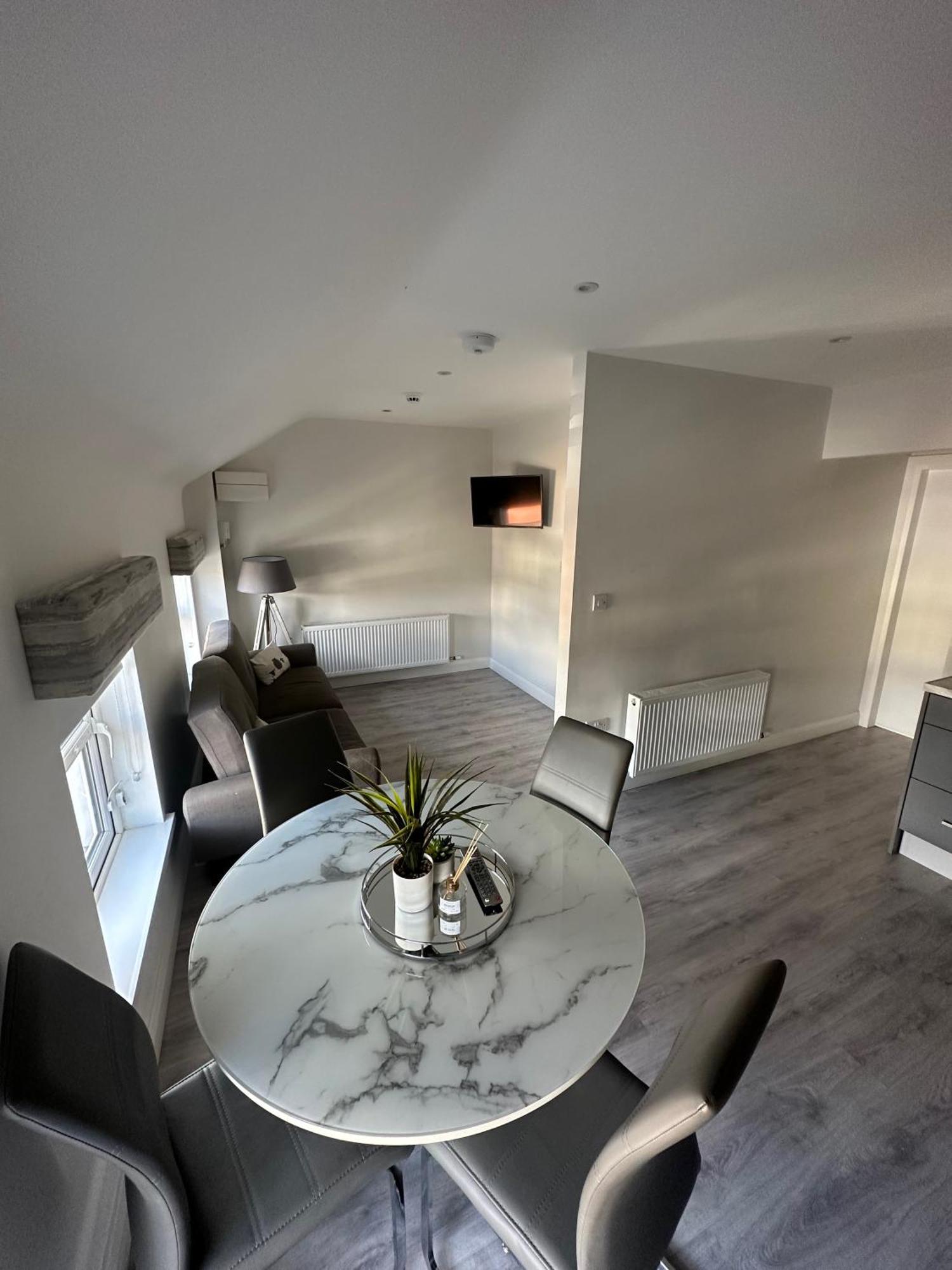 Westland Suites - Stylish, Modern, Elegant, Central Apartments A Londonderry Zewnętrze zdjęcie