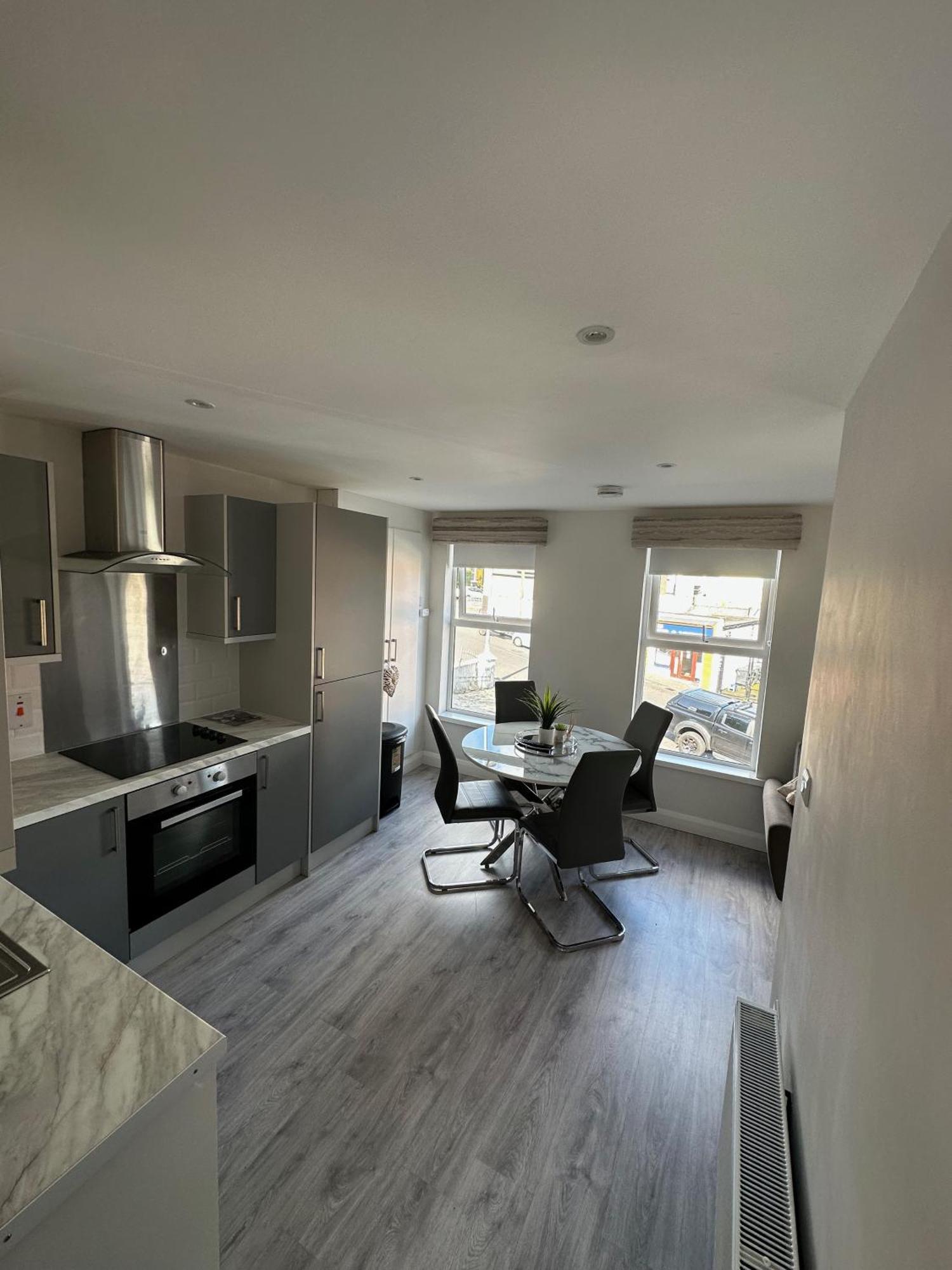 Westland Suites - Stylish, Modern, Elegant, Central Apartments A Londonderry Zewnętrze zdjęcie