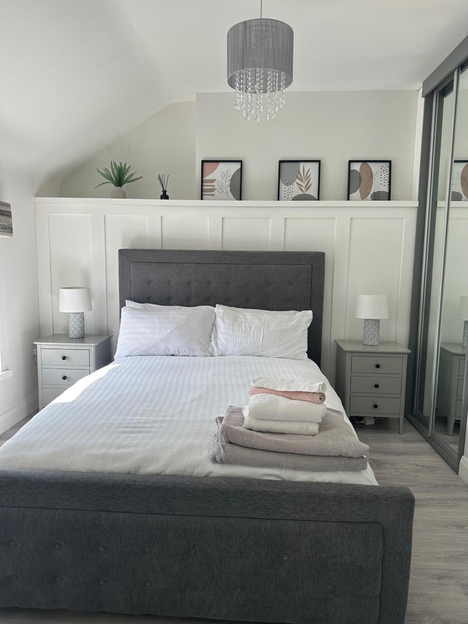 Westland Suites - Stylish, Modern, Elegant, Central Apartments A Londonderry Zewnętrze zdjęcie